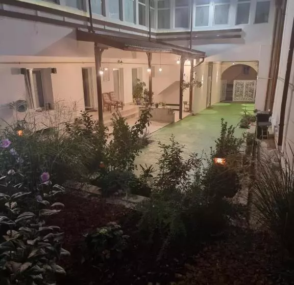 ペンション Casa Musceleana