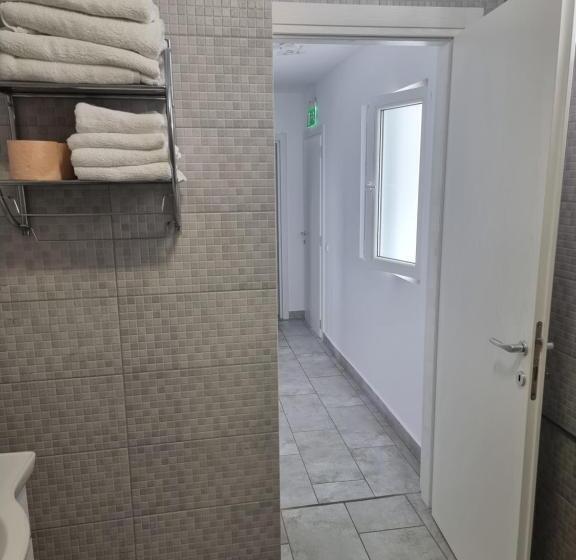 펜션 Casa Musceleana