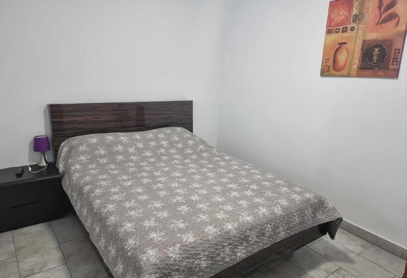 펜션 Casa Musceleana