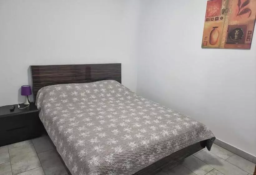 ペンション Casa Musceleana