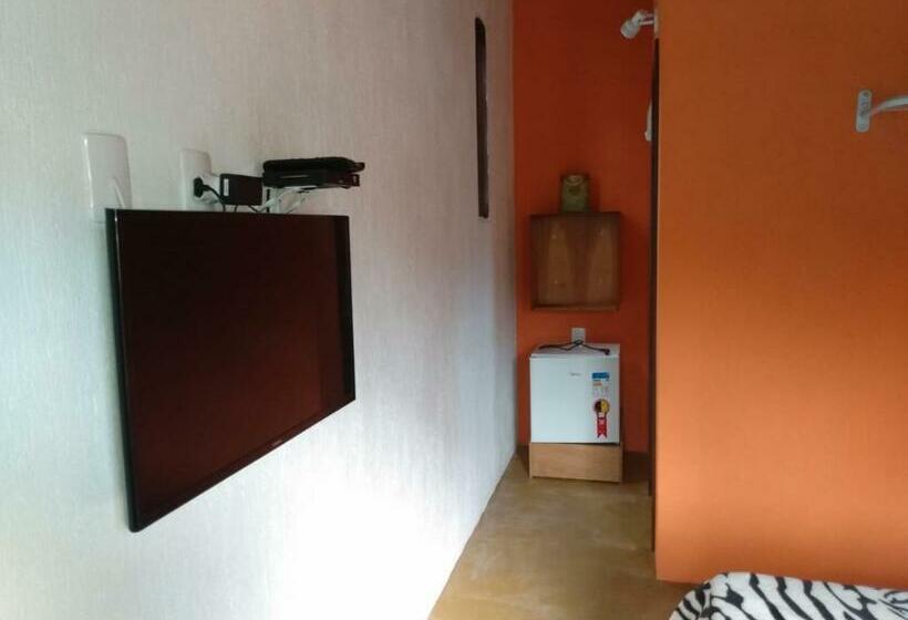 بنسيون Pouso Da Lua