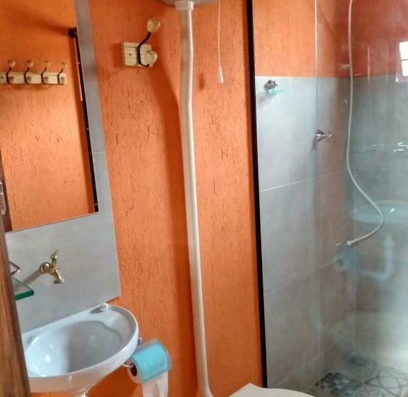 بنسيون Pouso Da Lua