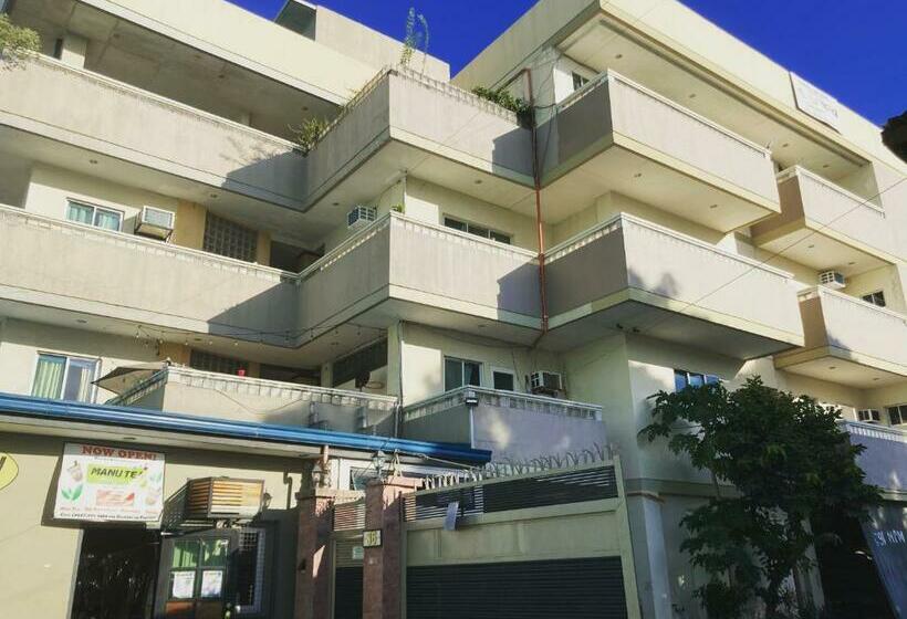 بنسيون The Uniquely Industrial