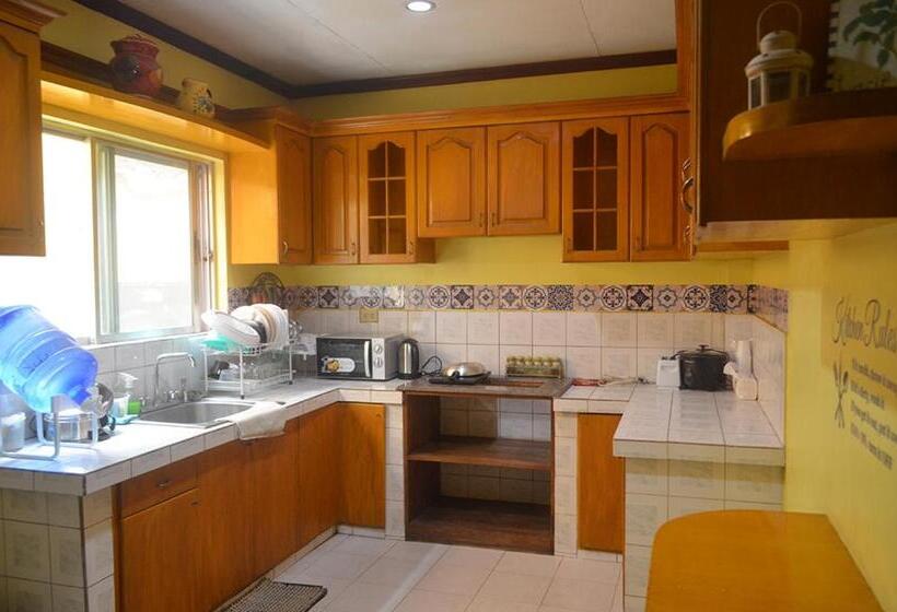 بنسيون The Uniquely Industrial