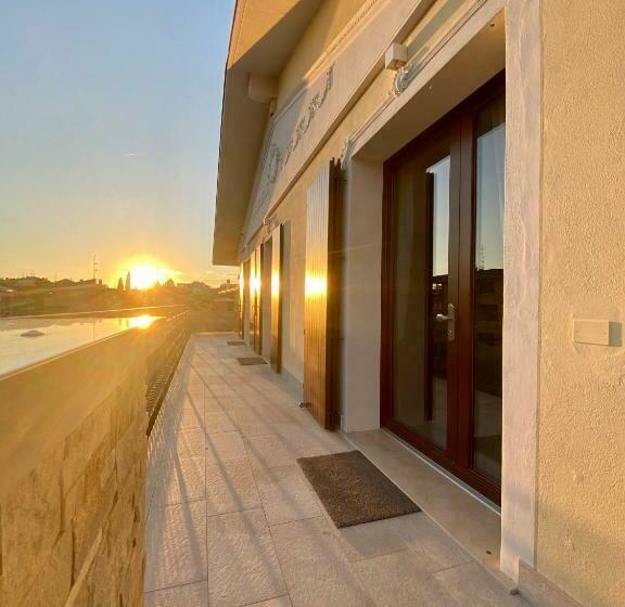 פנסיון Villa Elena