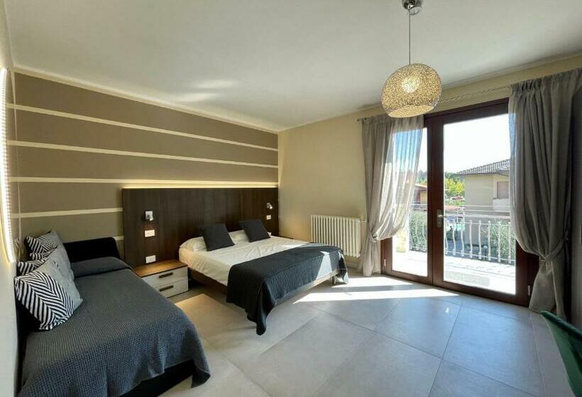 פנסיון Villa Elena