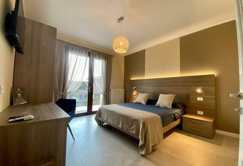 פנסיון Villa Elena