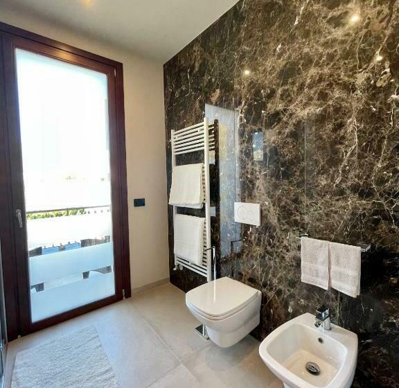 פנסיון Villa Elena