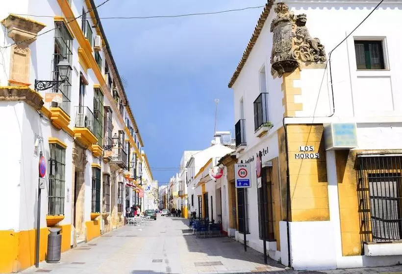 הוסטל Hostal Baobab