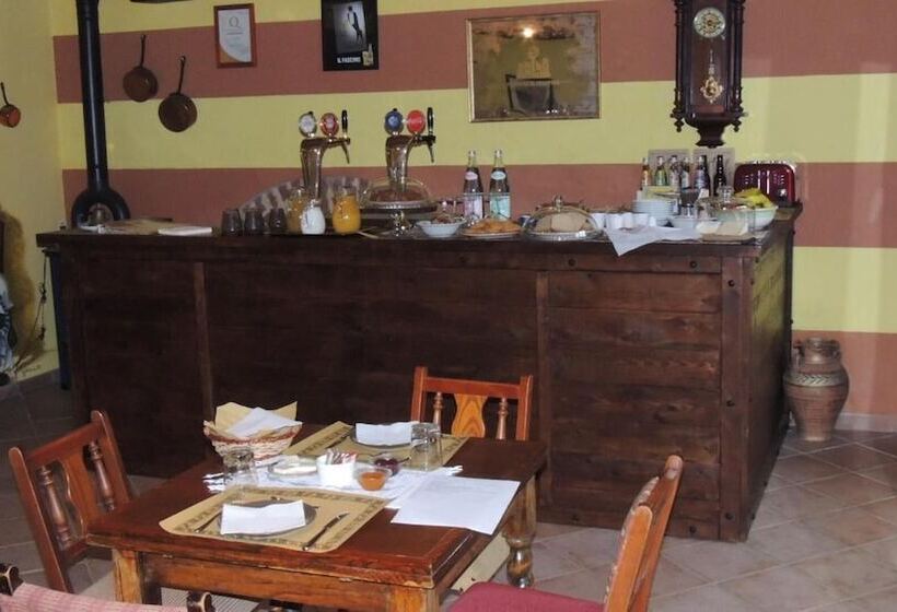 צימר Cascina Caldera