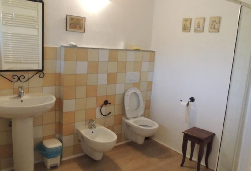 צימר Cascina Caldera