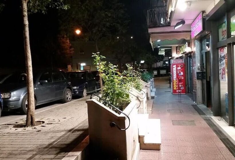 مبيت وإفطار Central Station Inn   Hostel