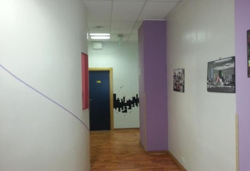 مبيت وإفطار Central Station Inn   Hostel