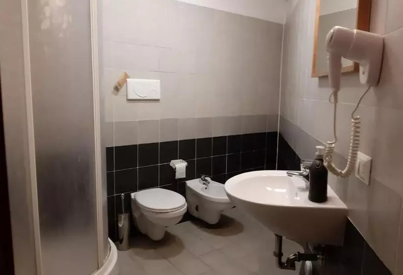 مبيت وإفطار Central Station Inn   Hostel