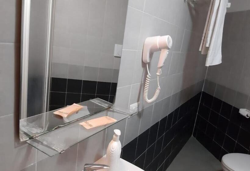 مبيت وإفطار Central Station Inn   Hostel