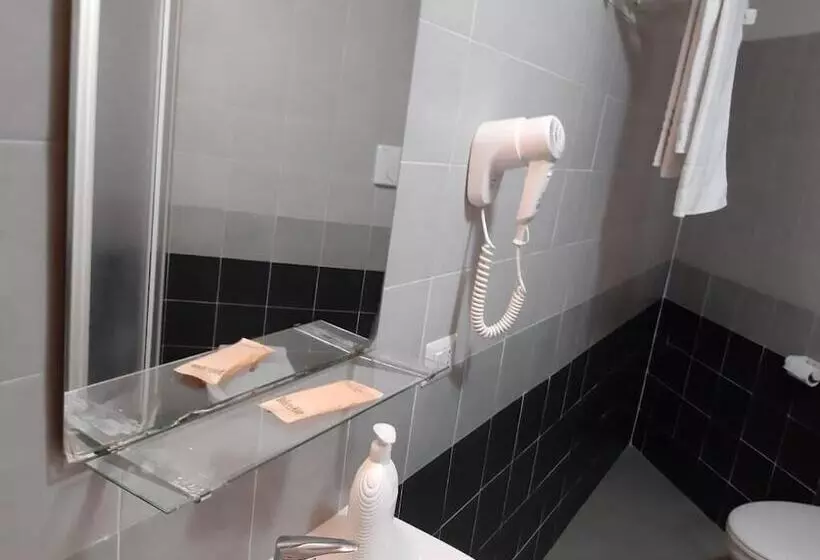 مبيت وإفطار Central Station Inn   Hostel