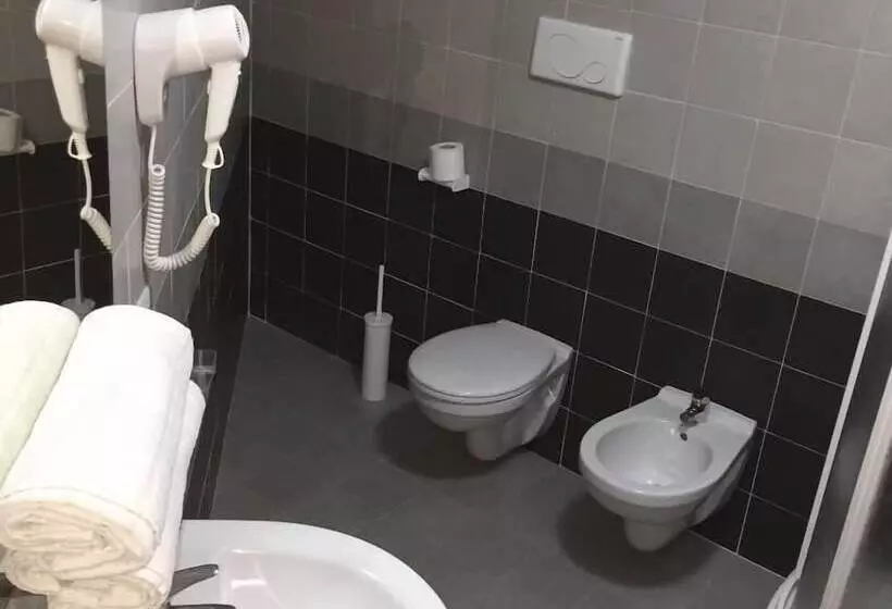 مبيت وإفطار Central Station Inn   Hostel