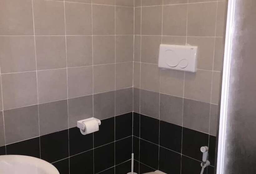 مبيت وإفطار Central Station Inn   Hostel