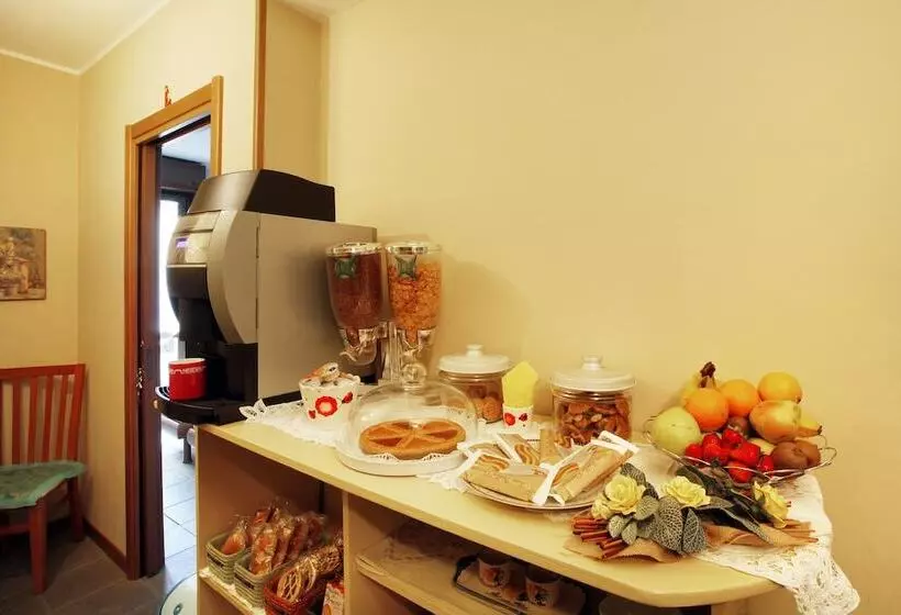 تختخواب و صبحانه Residenza Il Fiore