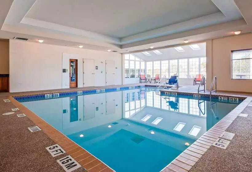 호텔 Best Western Plus Rose City Conference Center Inn