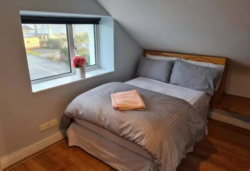 هتل Harbour House Budget Accommodation