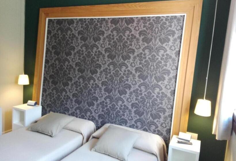 Отель La Castellana   Habitaciones Y Desayuno