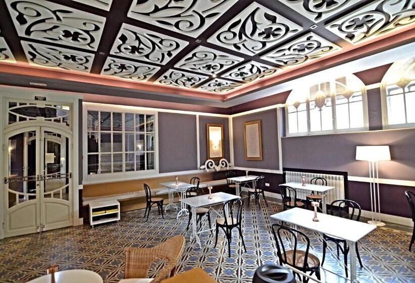 Отель La Castellana   Habitaciones Y Desayuno