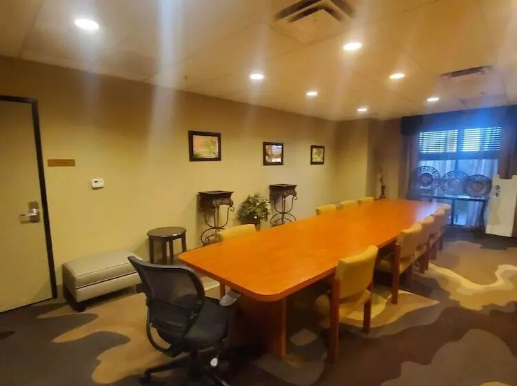 Hotel Spark By Hilton Phoenix East Mesa