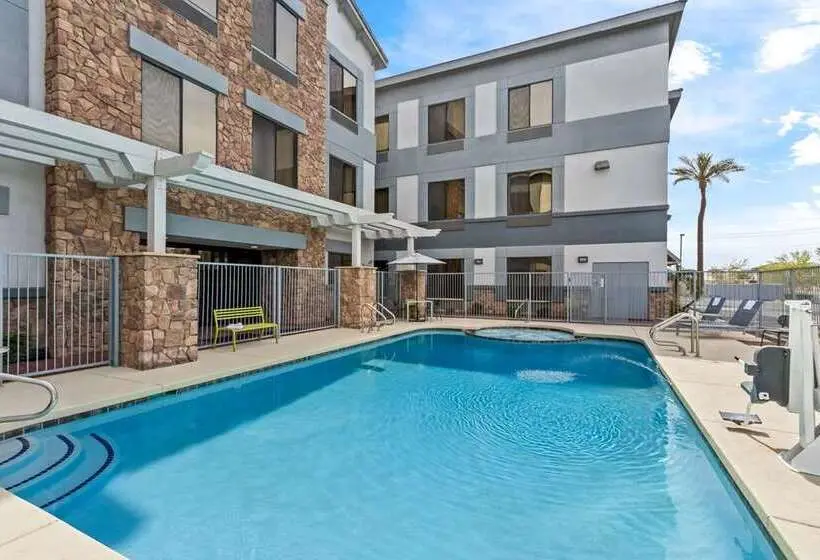 ホテル Spark By Hilton Phoenix East Mesa