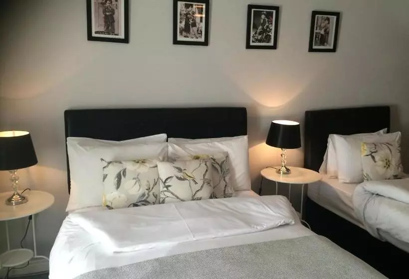 호텔 The Ritz Accommodation