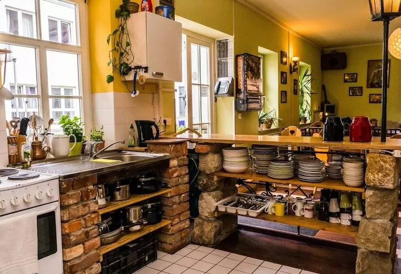 Labyrinth Hostel Weimar