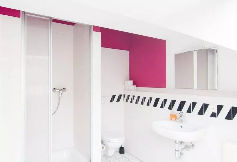 Labyrinth Hostel Weimar