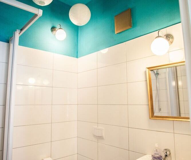 Labyrinth Hostel Weimar