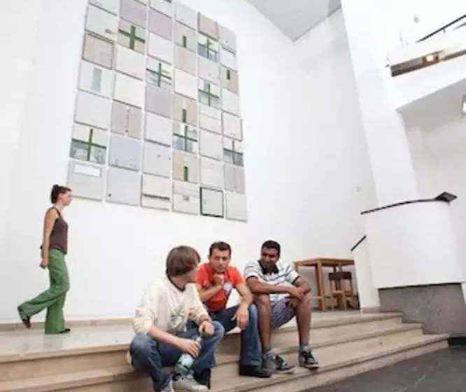 Pathpoint Cologne Backpacker Hostel