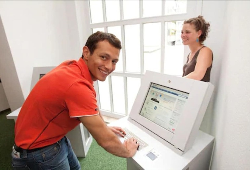 Pathpoint Cologne Backpacker Hostel