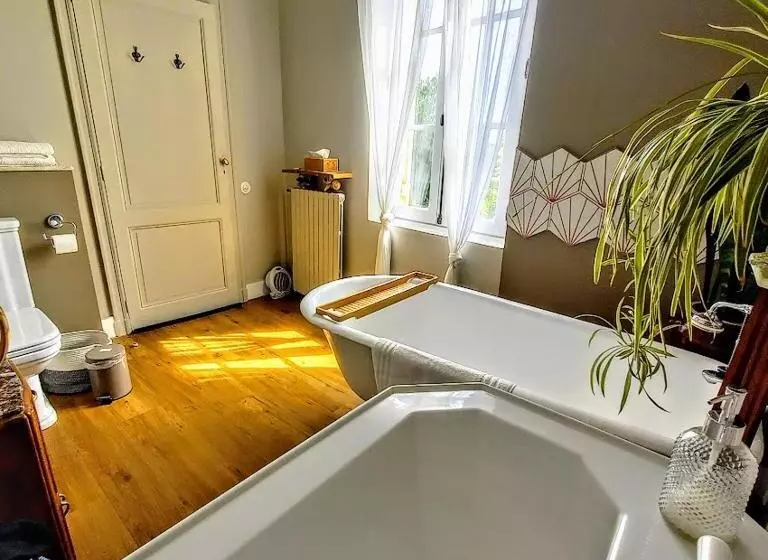 Aamiaismajoitus (B&B) La Maison Botanique