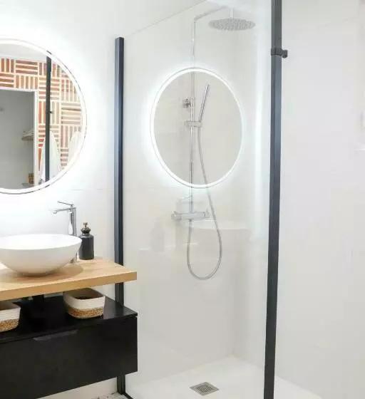 تختخواب و صبحانه Maison Madera