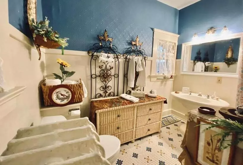 Aamiaismajoitus (B&B) The Abriendo Inn