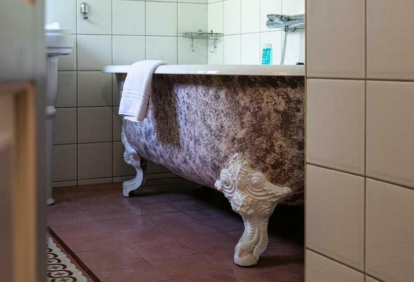 酒店 Café De Paris