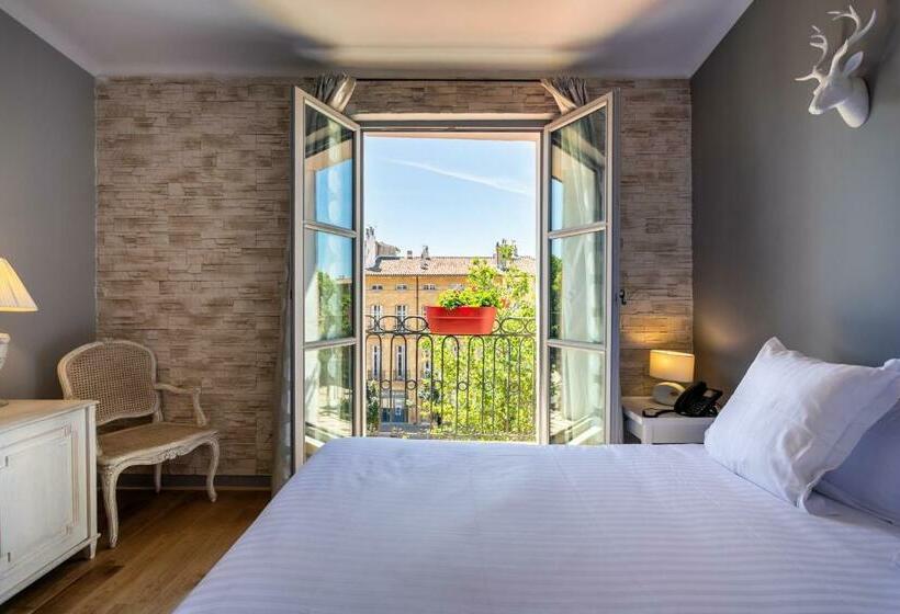 酒店 Café De Paris