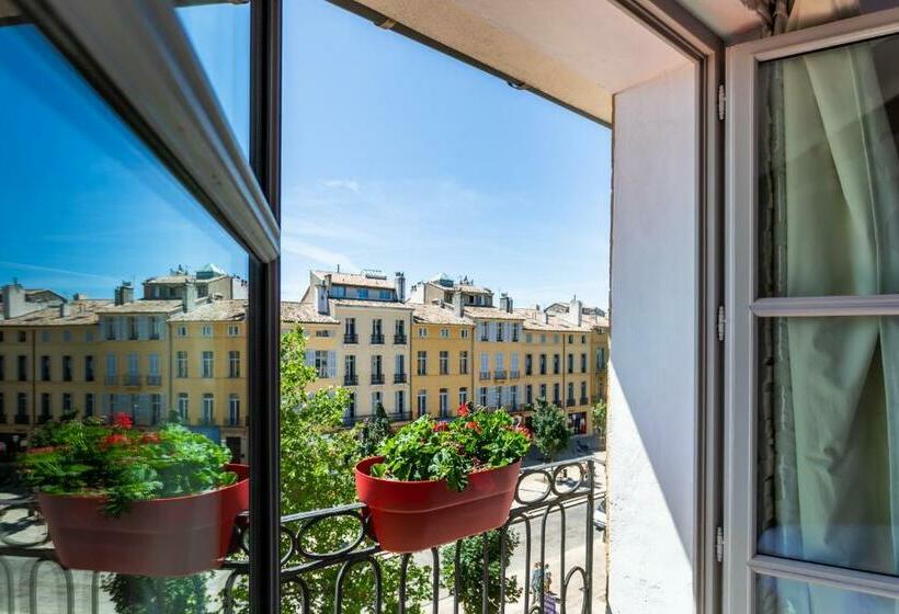 酒店 Café De Paris