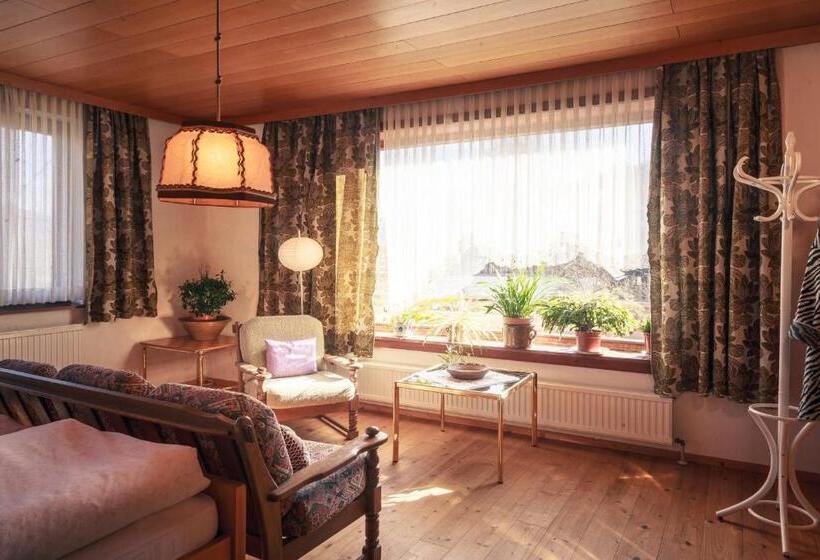 بنسيون Haus Kogler