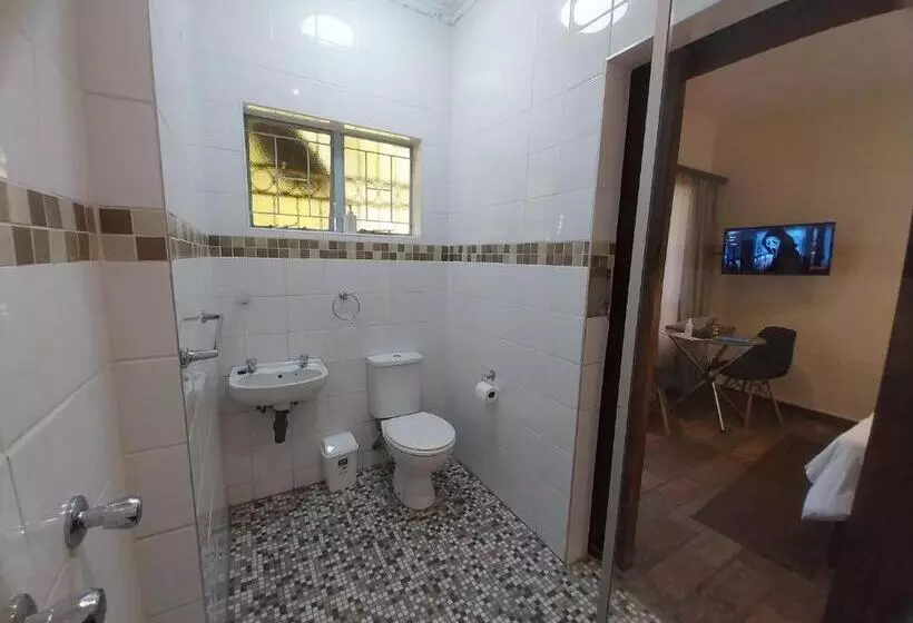 پانسیون Lydiana Guesthouse