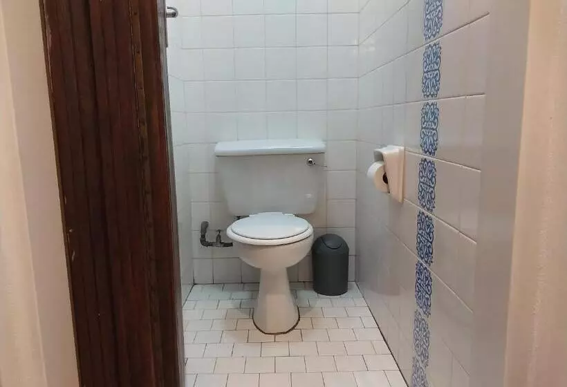 پانسیون Lydiana Guesthouse
