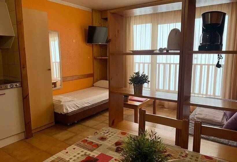 Apartamentos Frontera Blanca 3000