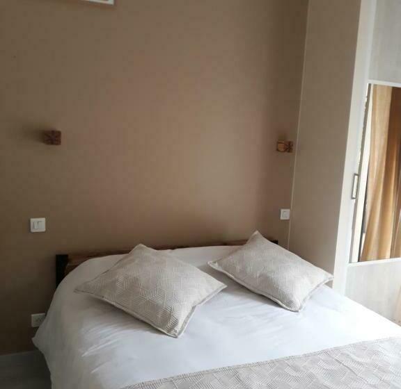 ベッドアンドブレックファースト Chambre D Hôtes Du Pin