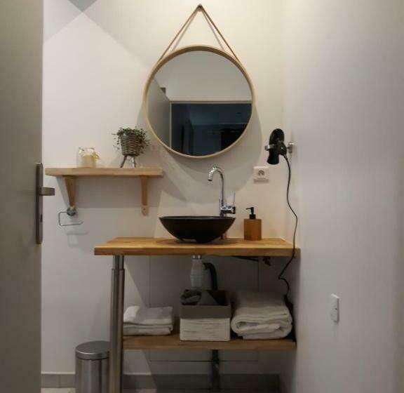 ベッドアンドブレックファースト Chambre D Hôtes Du Pin