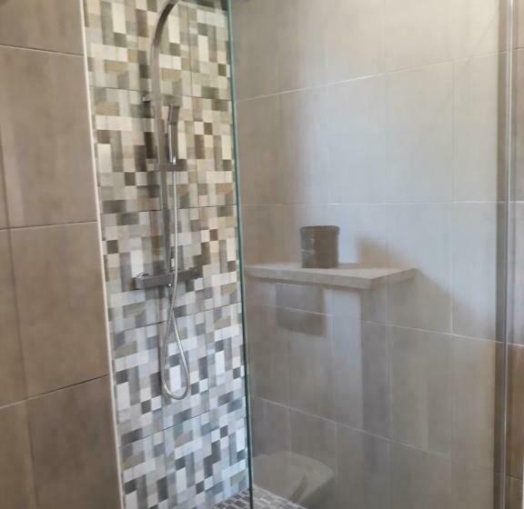 ベッドアンドブレックファースト Chambre D Hôtes Du Pin