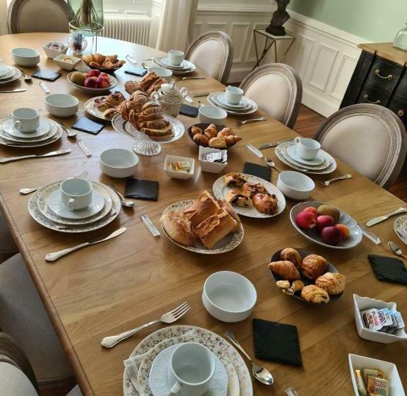 مبيت وإفطار Maison D Hôtes Au Cœur Des Lacs