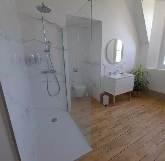 ベッドアンドブレックファースト Maison D Hôtes Au Cœur Des Lacs